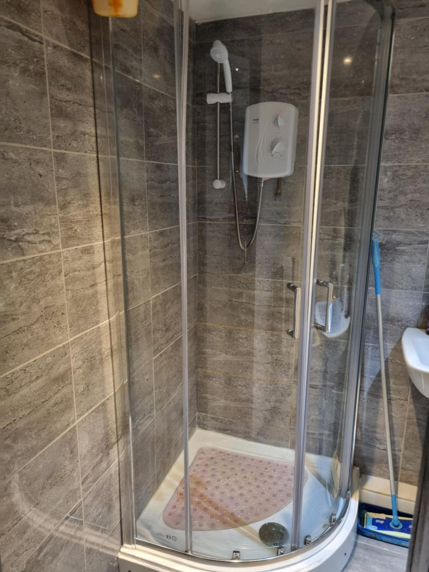 Apartament A Cosy Deluxe Size Studio With Queen Size And Sofa Bed Leeds  Zewnętrze zdjęcie